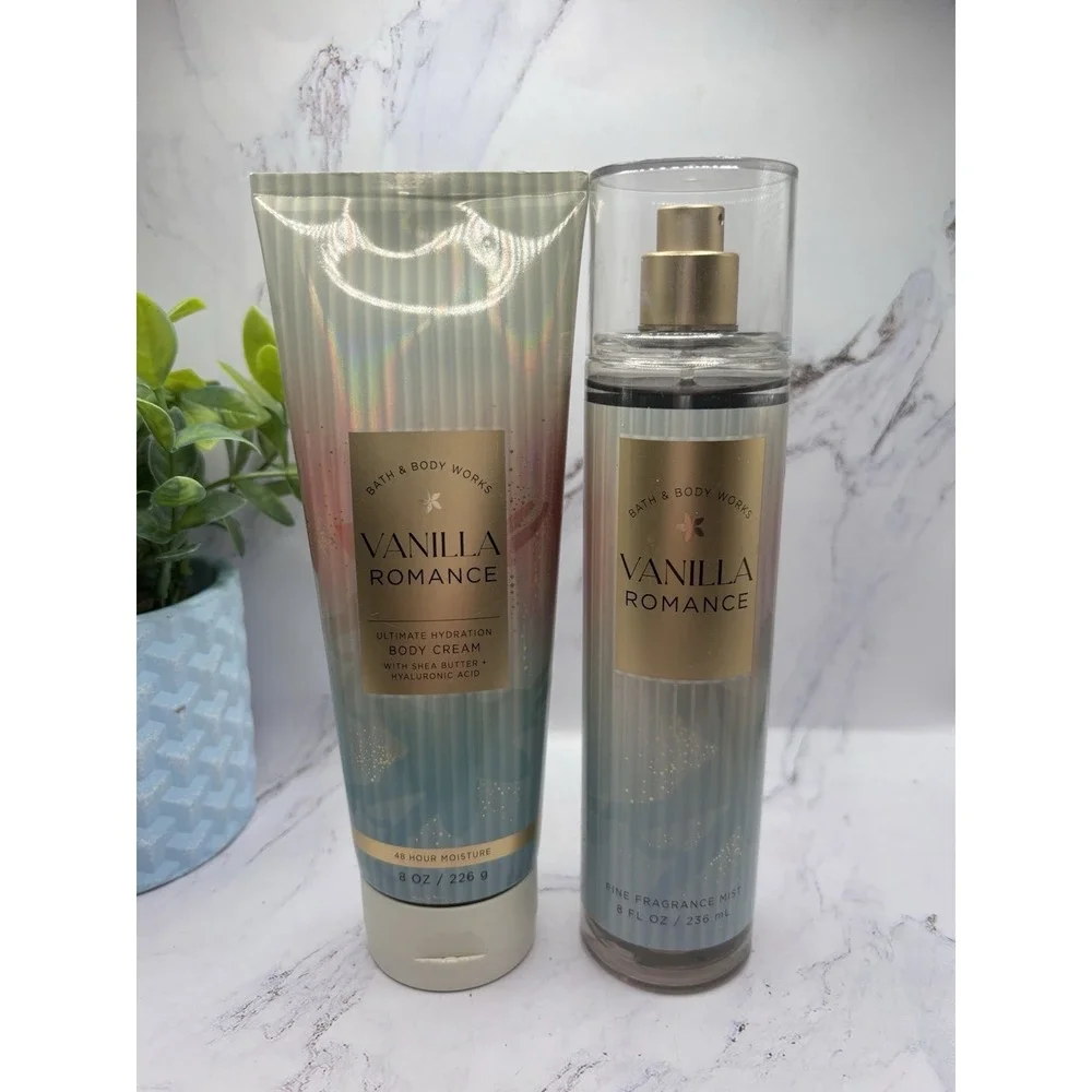 Bath & Body Works VANILLA ROMANCE Body Mist Spray‎ & Body Cream 8oz Set